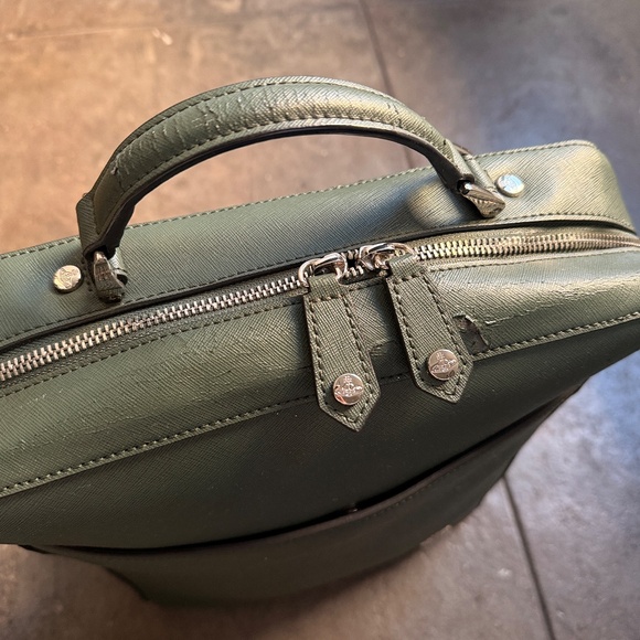 Brand New $900+ Leather Adjustable Backpack w/ Slight Peeling - Picture 9 of 16